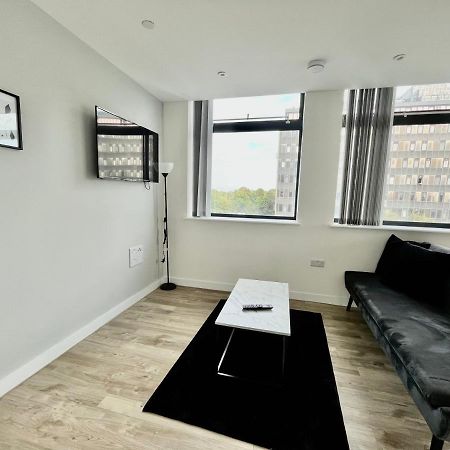 Stunning One Bedroom Apartment In Old Trafford 曼彻斯特 外观 照片